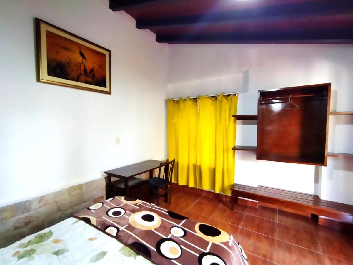 Hotel La Aparesida Areguá Zewnętrze zdjęcie