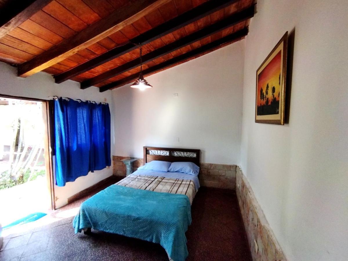 Hotel La Aparesida Areguá Zewnętrze zdjęcie