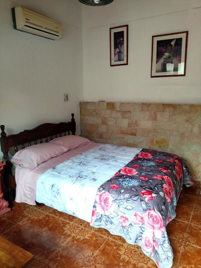 Hotel La Aparesida Areguá Zewnętrze zdjęcie